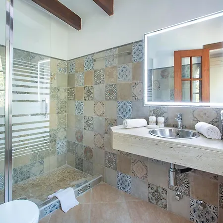 Pontarro By Vintage Travel * Pollença