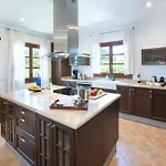 Pontarro By Vintage Travel 别墅