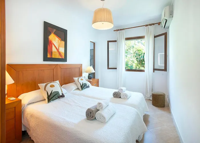 Villa Pontarro By Vintage Travel *